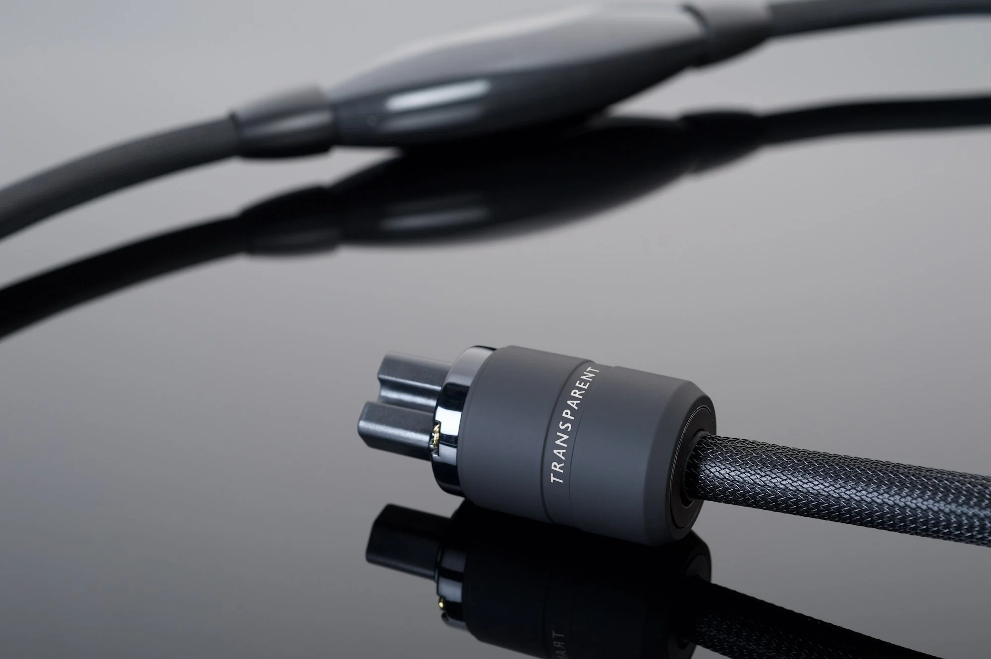 transparent-audio-reference-reference-power-cord-11458157936704_5000x