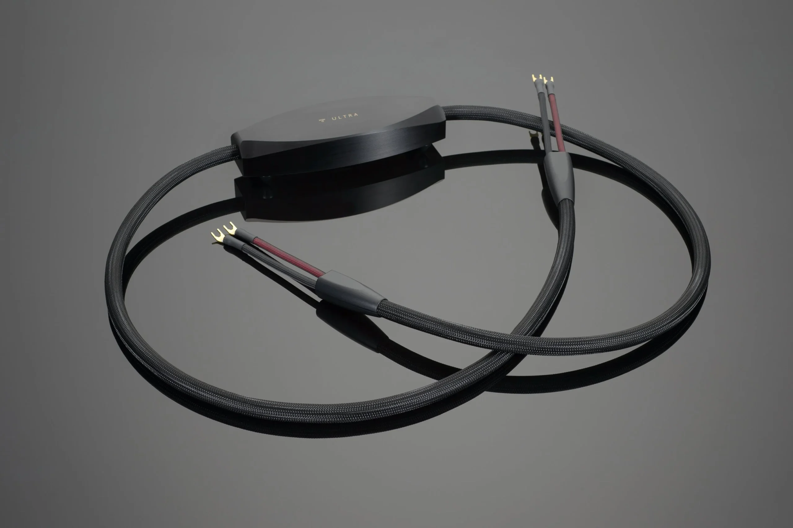 transparent-audio-ultra-ultra-speaker-cable-28322015609002_5000x