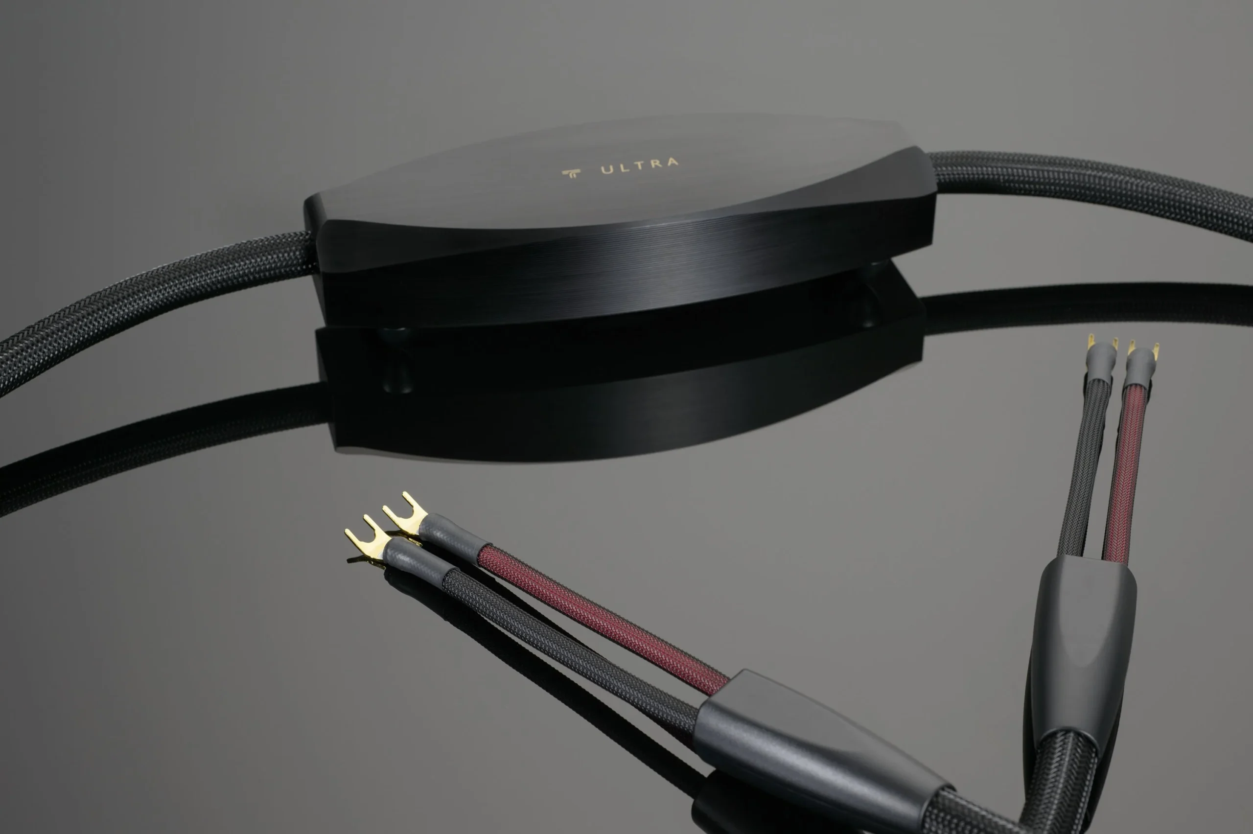 transparent-audio-ultra-ultra-speaker-cable-28322015674538_5000x