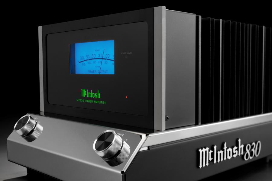 MC830 02